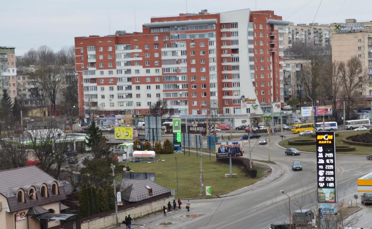 Style Стильні Апартаменти В Жк "Варшавський" Біля Парку Ternopil Ngoại thất bức ảnh